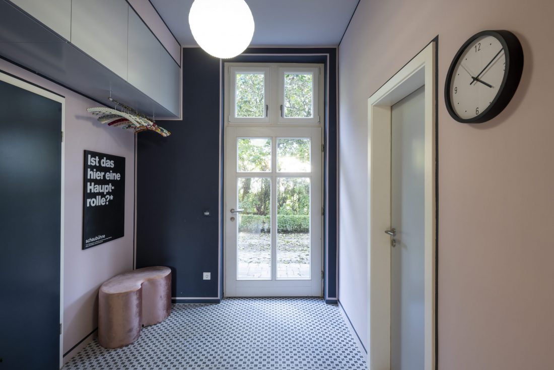 Copyright© Roland Horn Salon Brando