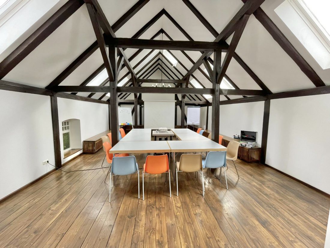 8757b8ba-c9f2-4f84-ae1d-a50bb3b6593a